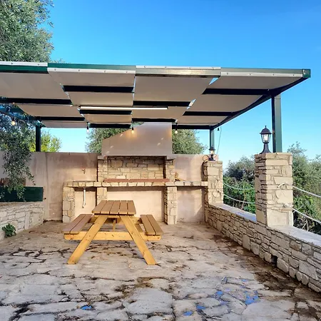 Kaliva Family House Αστρίδα